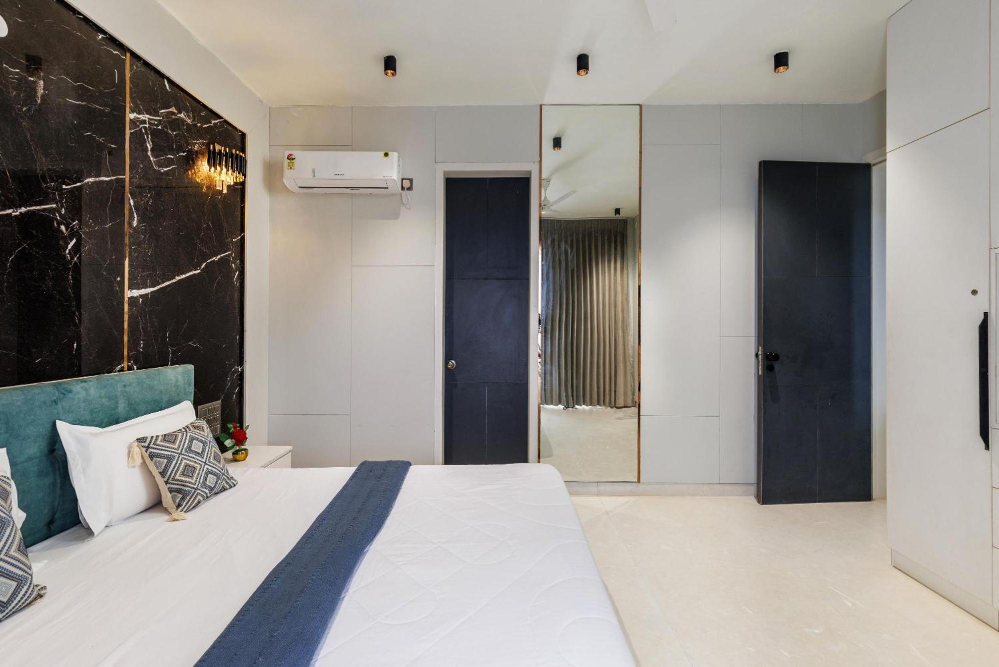 Celestial Sapphire Villa Pvt Pool Veg Food 4Bhk Dod Ballāpur Extérieur photo